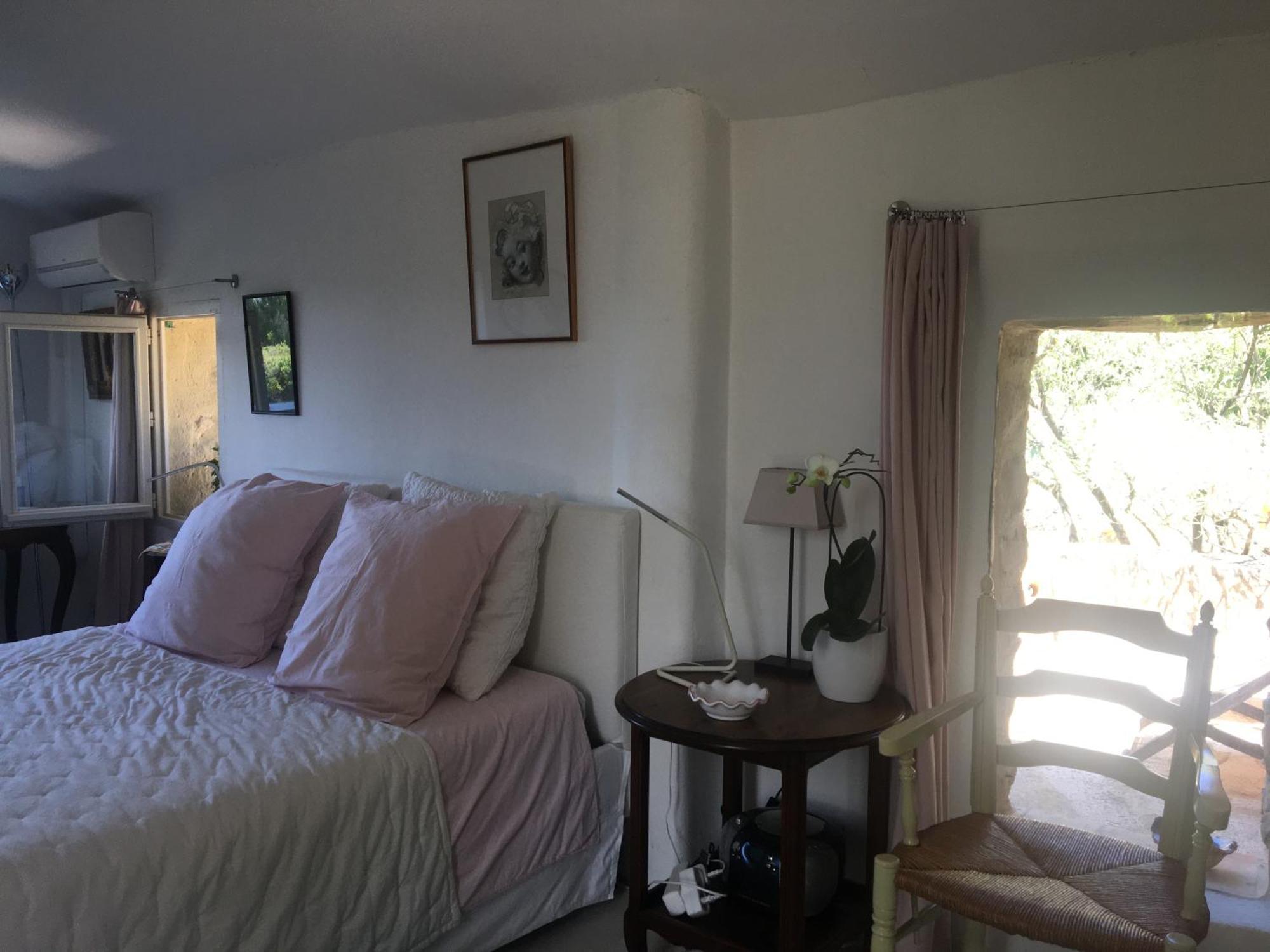 B&B Chambre De Julie Le Jardin ヴェゾン・ラ・ロメーヌ エクステリア 写真